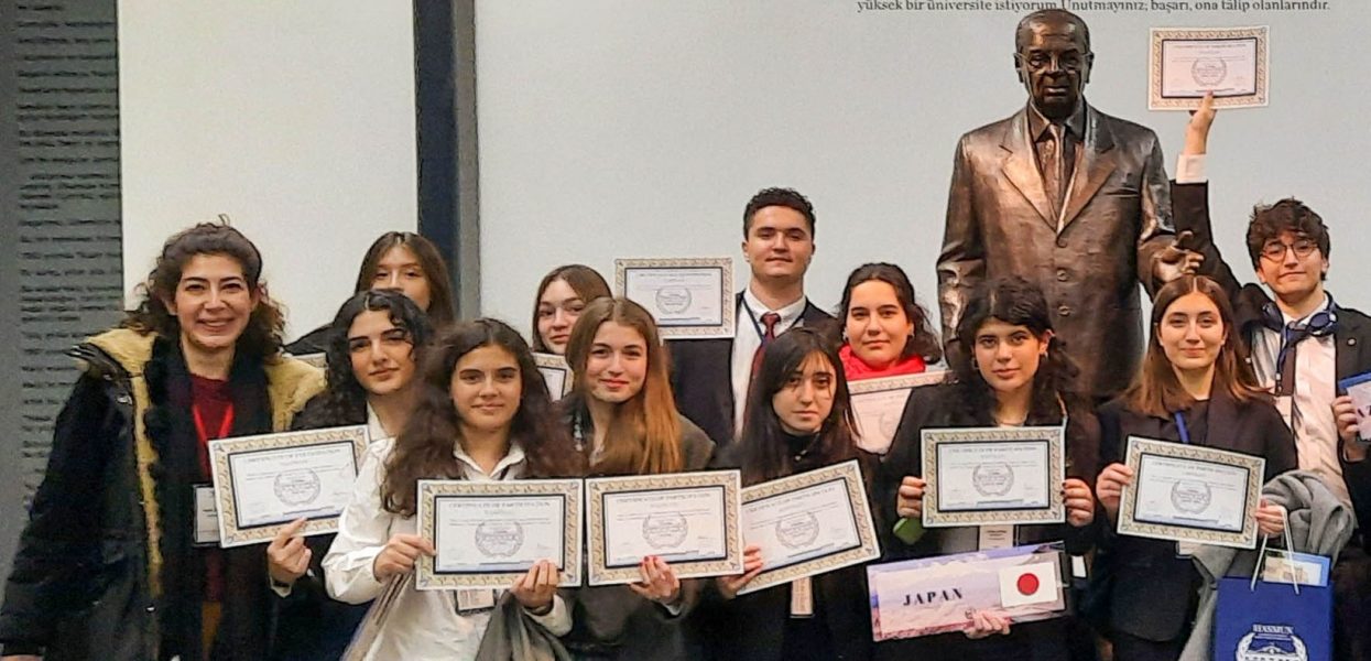 Prix “Meilleur délégué” et “Délégué exceptionnel”pour les élèves de Saint Michel Istanbul