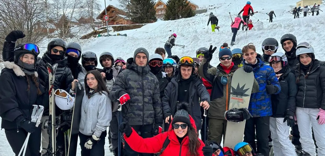 Saint Michel Istanbul: camp de ski en France
