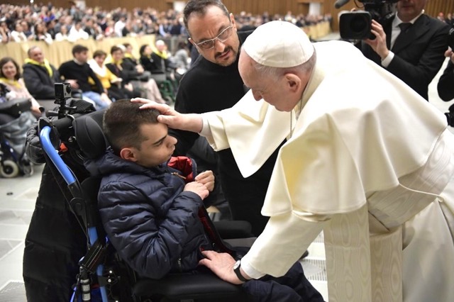 Le pape souhaite l’inclusion intégrale des personnes handicapées