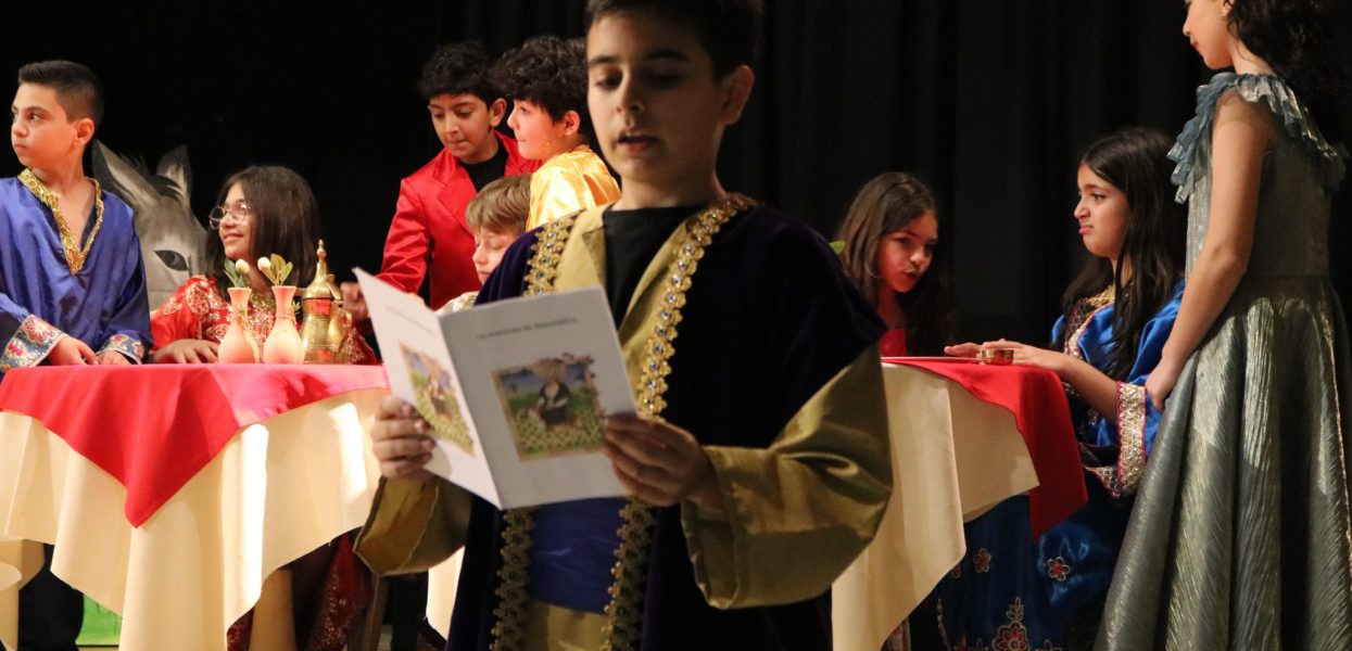 Mont La Salle: Les contes de sagesse et le théâtre