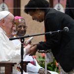 Une lasallienne partage son espoir synodal lors de la visite du Pape en Papouasie-Nouvelle-Guinée