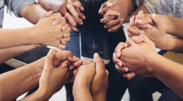 Quatre gestes qui ont fait avancer l’unité des chrétiens cette année