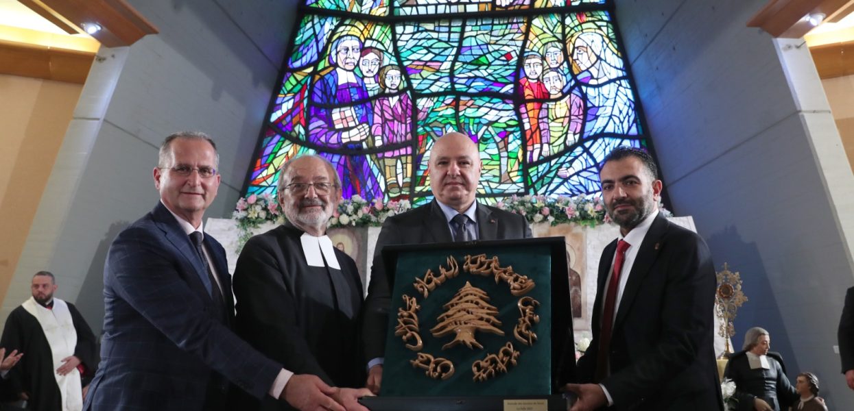 Mont La Salle en fête accueille le Président Aoun Mont La Salle en fête accueille le Président Aoun