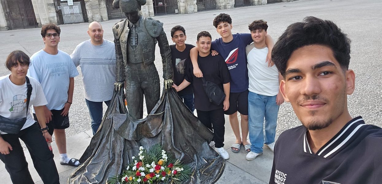 La Salle Bab El Louk: voyage culturel et touristique à Nîmes.