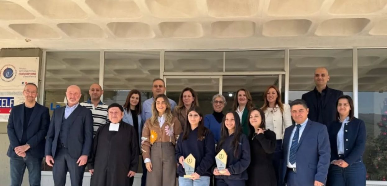 De la Salle Kfaryachite: Célébration de l’Excellence et Soutien Éducatif par Dunyana! De la Salle Kfaryachite: Célébration de l’Excellence et Soutien Éducatif par Dunyana!