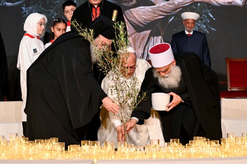 Discours du pape Léon XIV lors de la rencontre œcuménique et interreligieuse à Beyrouth Discours du pape Léon XIV lors de la rencontre œcuménique et interreligieuse à Beyrouth