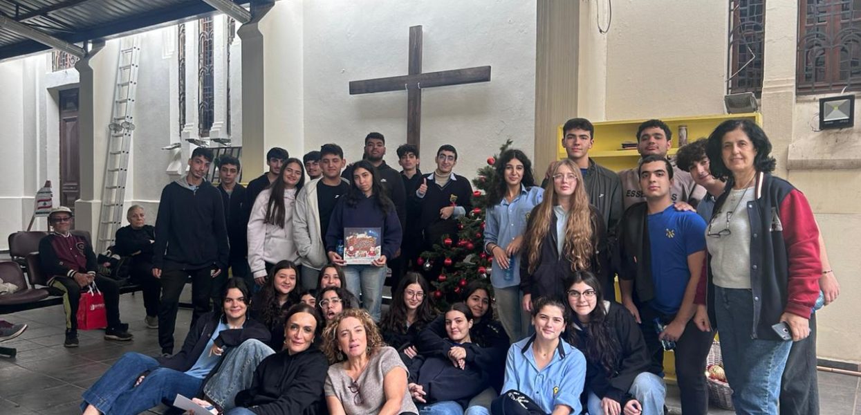 Sacré-Coeur: Une journée d’engagement, de solidarité et de fraternité à « Berrad El Hay » Sacré-Coeur: Une journée d’engagement, de solidarité et de fraternité à « Berrad El Hay »