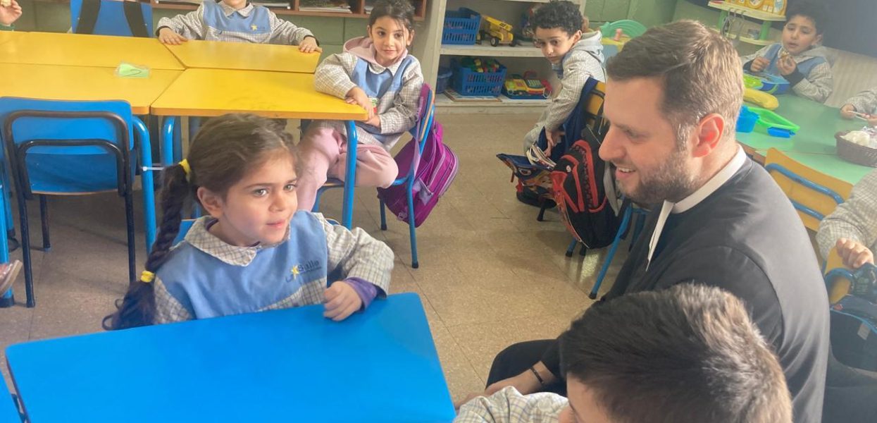Mont La Salle: visite du Frère Louis Mjalli, Coordinateur de la MEL. Mont La Salle: visite du Frère Louis Mjalli, Coordinateur de la MEL.
