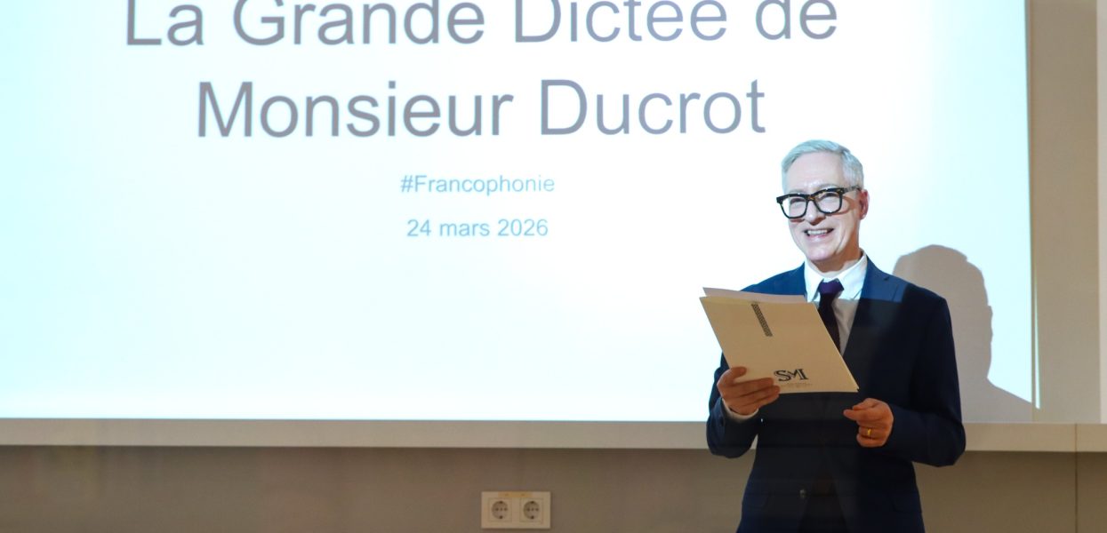 Saint Michel: dictée du directeur