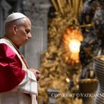 Léon XIV appelle à la paix lors d’une veillée mondiale du Rosaire