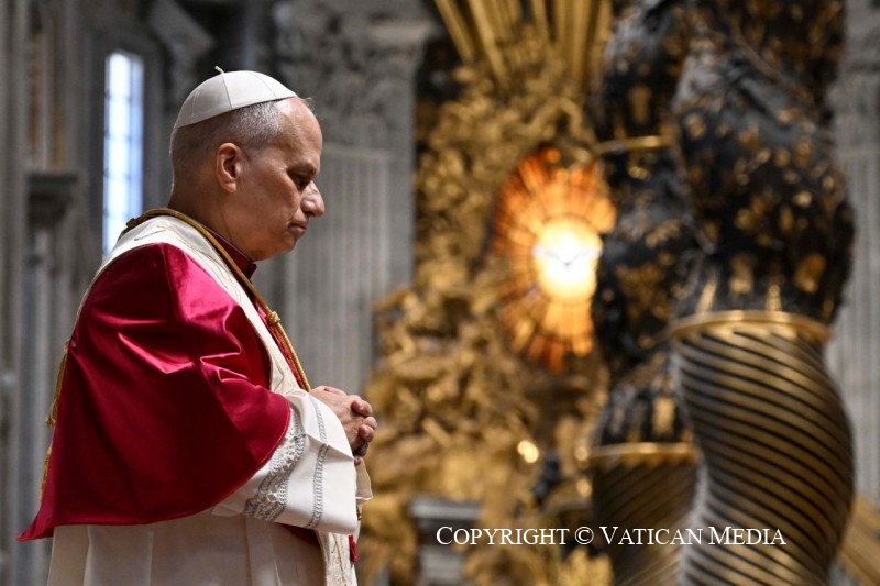 Léon XIV appelle à la paix lors d’une veillée mondiale du Rosaire Léon XIV appelle à la paix lors d’une veillée mondiale du Rosaire