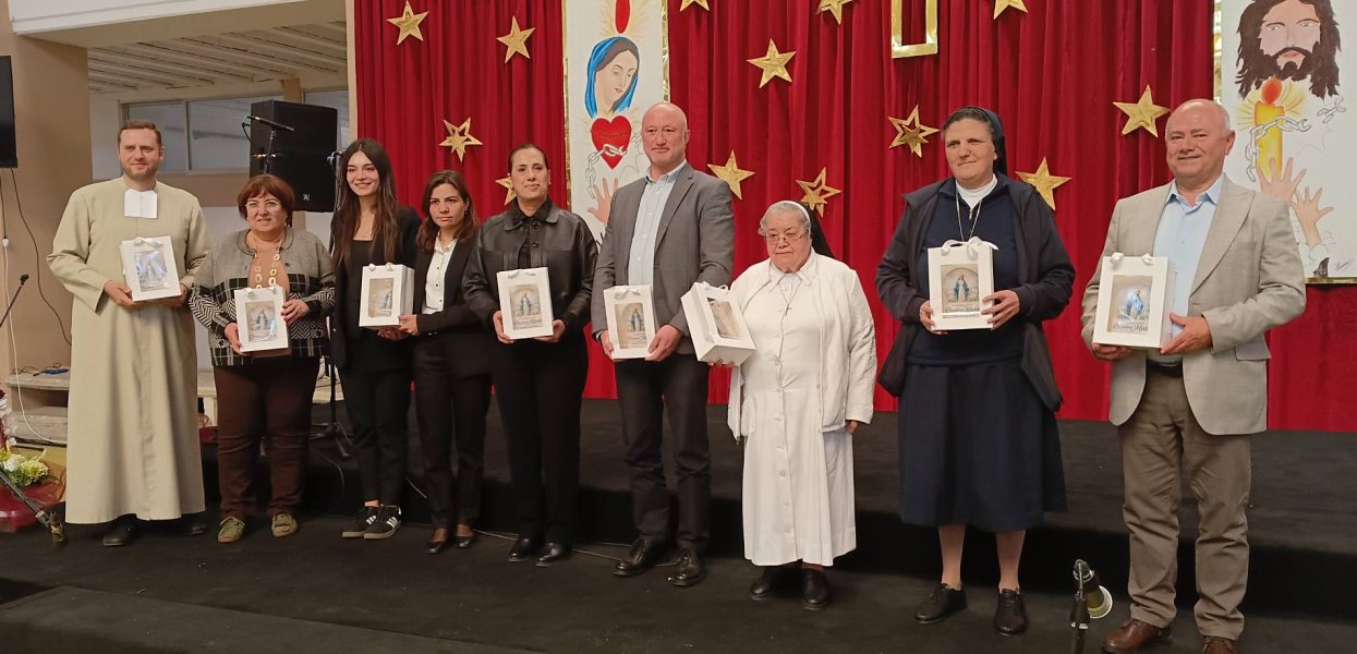 Frères Deddeh et Kfaryachit: « Chantons Marie « 