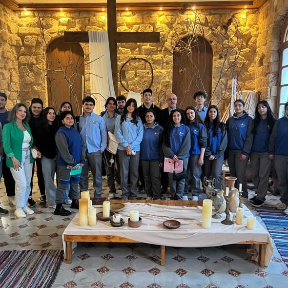 Sacré Coeur et Saint Pierre: Visite et débat