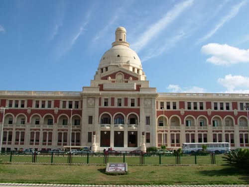 Saint-Marc: à la Résidence de France au Caire. Saint-Marc: à la Résidence de France au Caire.