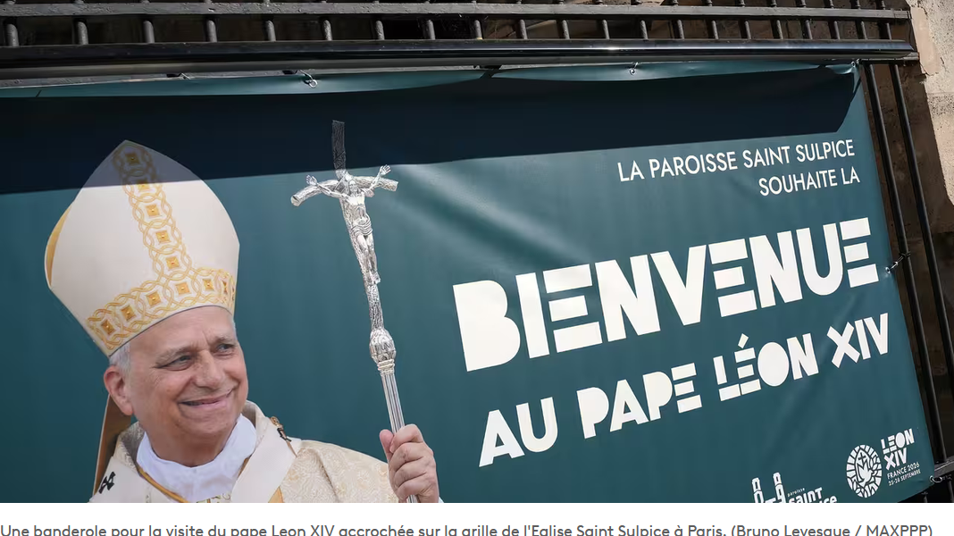 « C&rsquo;est un beau symbole » : à Saint-Denis, dans le lycée catholique Jean-Baptiste de La Salle, la visite du pape rassemble au-delà des religions